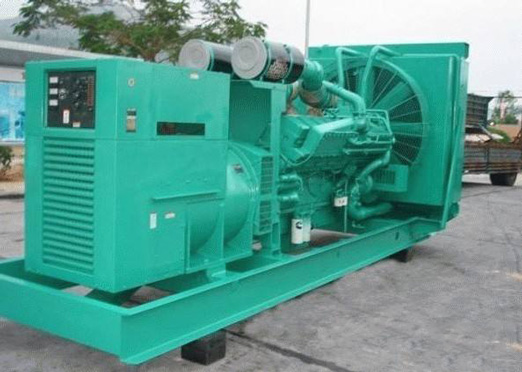 怀安75kw康明斯柴油发电车出租